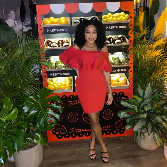 Personal Luxury Assistant - Picture 2 of 12